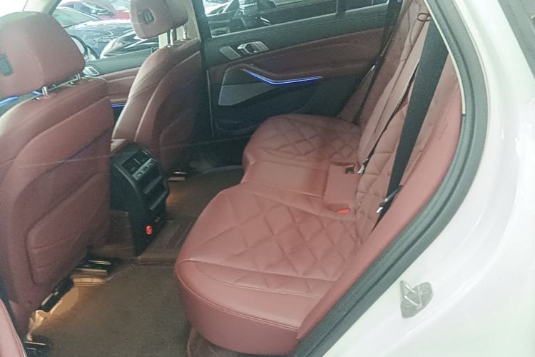 BMW X5 2022 Restyled xDrive 30Li Luxury Version M Sport Package usado