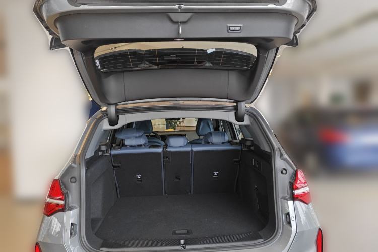 Used BMW X3 2025 xDrive30L Luxury Edition M Sport Package Trunk