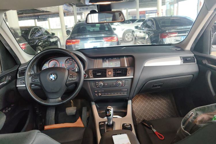 Used BMW X3 2016 sDrive20i

