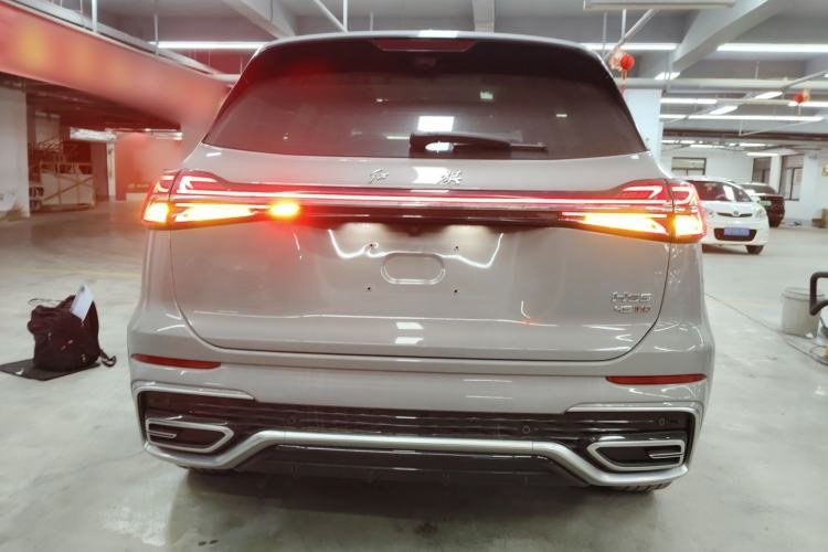 Used Hongqi HS5 2023 2.0T Qixiang Pro Edition
