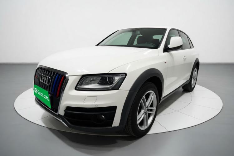 Used Audi Q5 2017 Plus 40 TFSI Technology Model