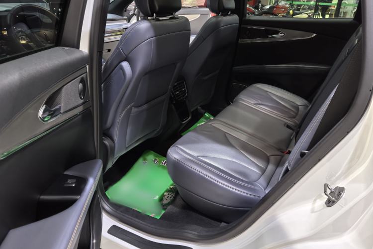 Used Lincoln Nautilus 2021 2.0T Four-Wheel Drive Luxury Edition Interior 3