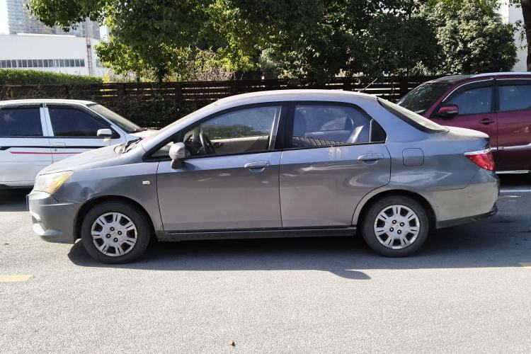 Used Everus S1 2014 1.3L Automatic Comfort Edition
