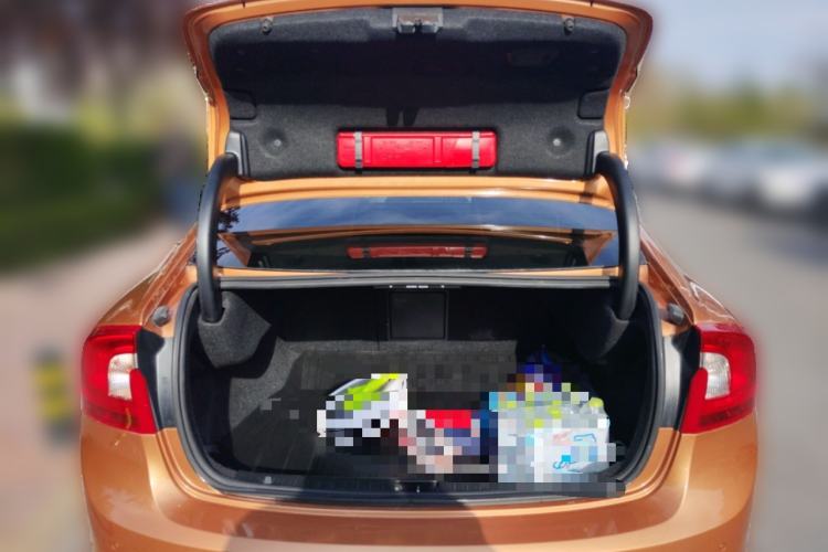 Used Volvo S60 2012 1.6T DRIVe Comfort Edition Trunk