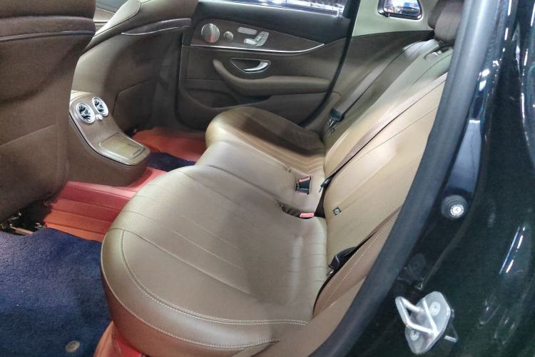 Used Mercedes-Benz E-Class 2022 E 300 L Luxury Model Left Rear Seat