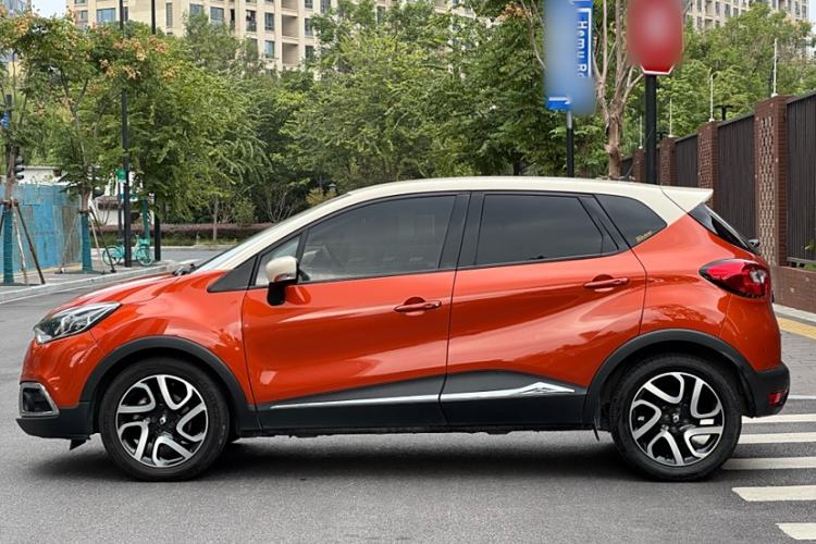 Used Renault Captur 2015 1.2T Automatic Luxury First Edition
