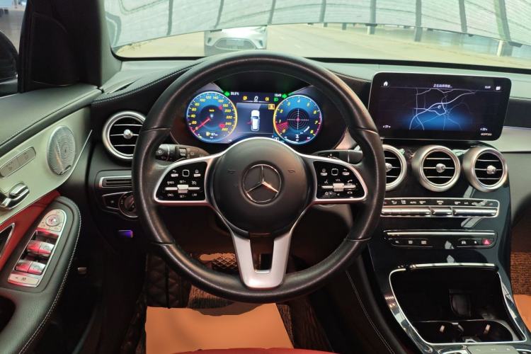 Used Mercedes-Benz GLC 2020 Facelift GLC 300 L 4MATIC Dynamic Edition
