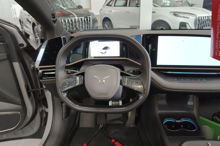 Used Hongqi EH7 2024 760 Pro+ Four-Wheel Drive Version Steering Wheel