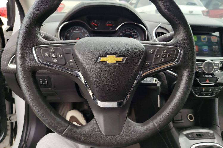 Used Chevrolet Cruze 2015 1.5L Manual Elite Edition