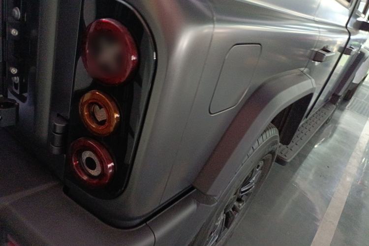 Used 212 T01 2024 2.0T Explorer
