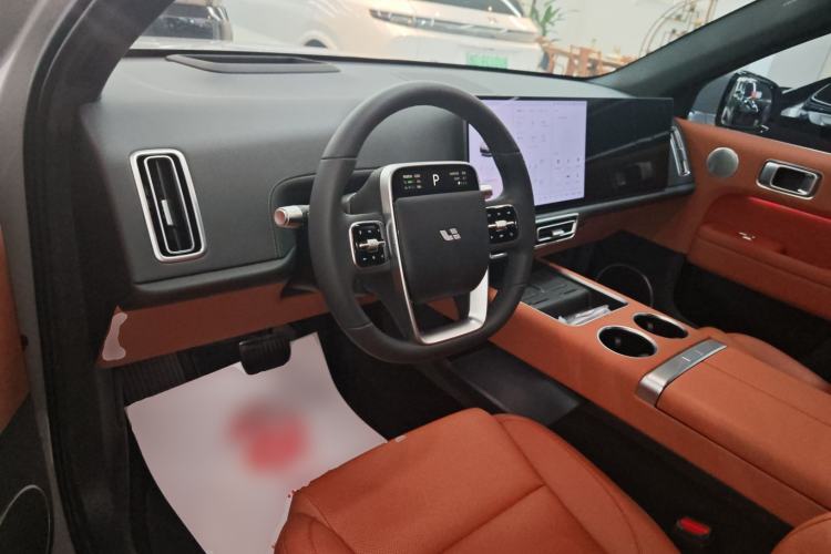 Used Li Auto L6 2024 Max Center Console