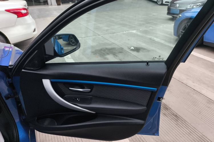 Used BMW 3 Series 2018 320i M Sport Package
