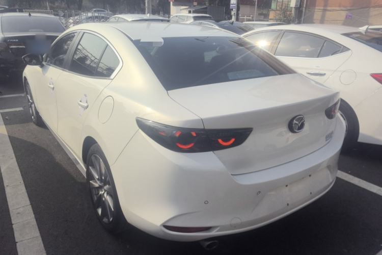 Used Mazda Mazda 3 Axela 2021 2.0L Automatic Zhiya Edition