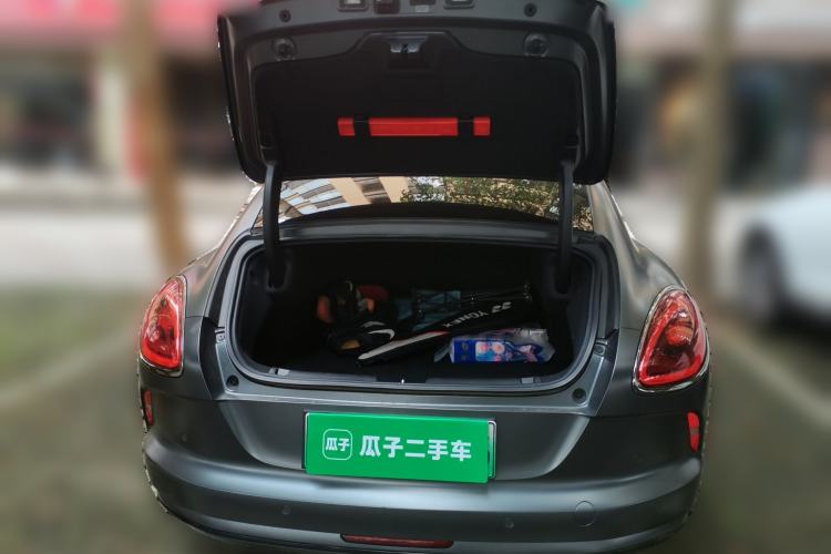 Used ORA Lightning Cat 2024 Dark Night Edition 555km Prestige Version Trunk