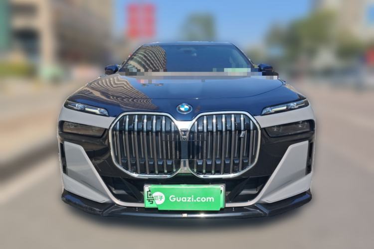 Used BMW i7 2023 xDrive60L M Sport Package