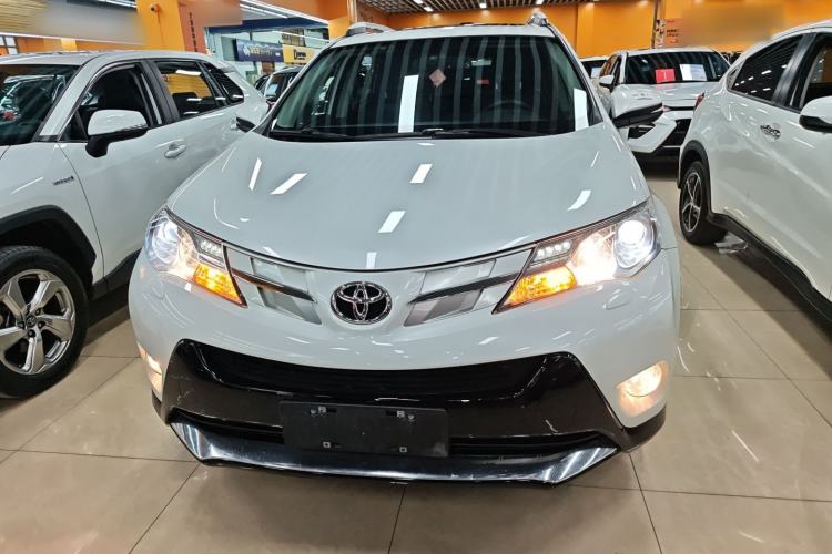 Used Toyota RAV4 2015 2.5L Automatic 4x4 Elite Edition