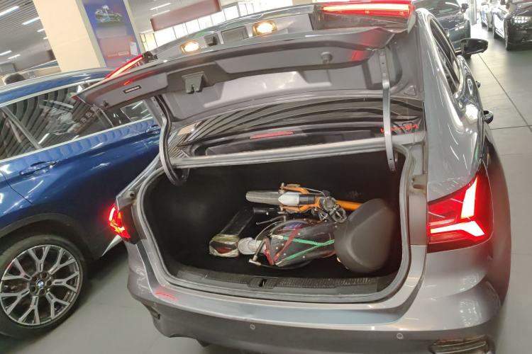 Used Roewe i5 2021 1.5L CVT Starry Edition