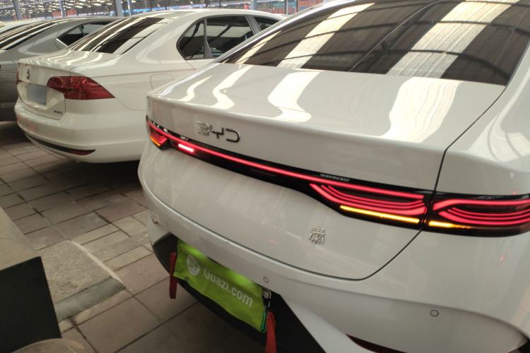 Used BYD Qin PLUS 2025 DM-i Smart Drive 55KM Leading Model
