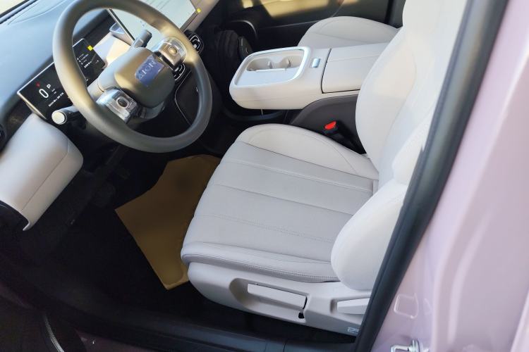 Used AION UT 2025 330 Starlight Edition Left Front Seat