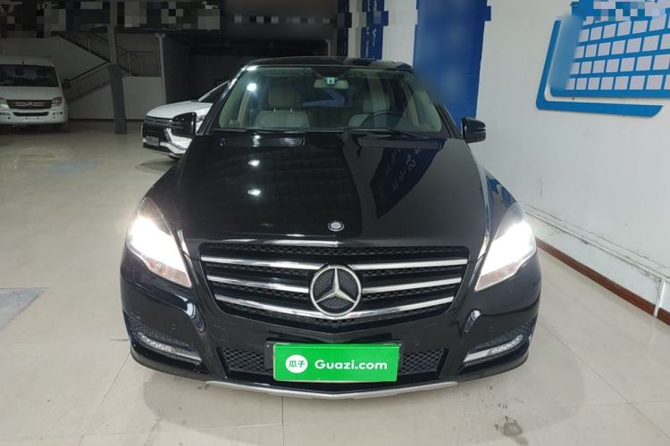 Used Mercedes-Benz R-Class 2014 R 320 4MATIC Luxury Model