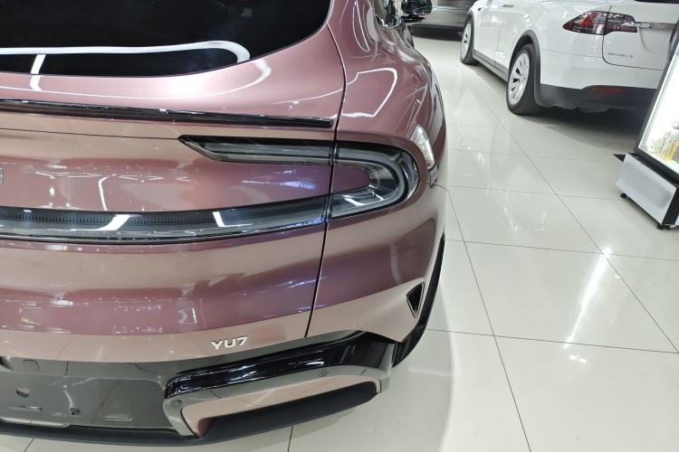 Used Xiaomi Auto YU7 2025 Ultra-Long Range High-Performance All-Wheel-Drive Max Edition