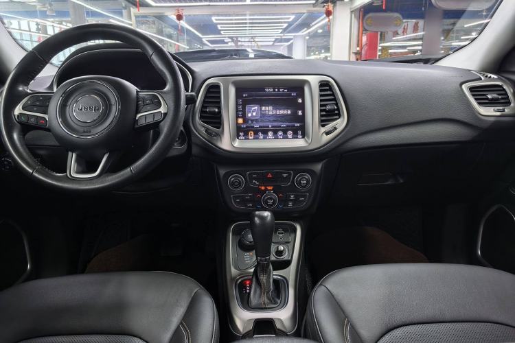 Used Jeep Compass 2017 200T Automatic Family Enjoyment Four-Wheel Drive Edition