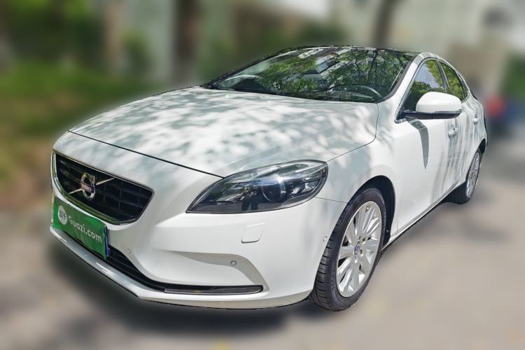 Used Volvo V40 2013 2.0T Zhiya Edition