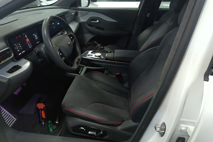 Used ARCFOX Alpha S 2022 HI Edition Advanced Version Left Front Seat