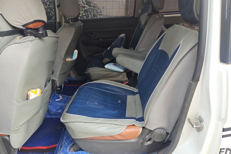 Used Wuling Hongguang 2014 1.2L Standard Model China IV