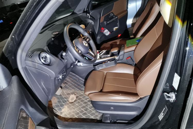 Used Mercedes-Benz GLB 2022 GLB 200 Dynamic Edition Left Front Seat