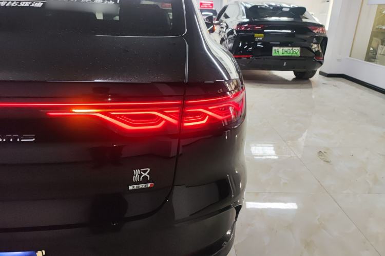 Used BYD Han 2025 DM-i Intelligent Driving Edition 125KM LiDAR Flagship Model