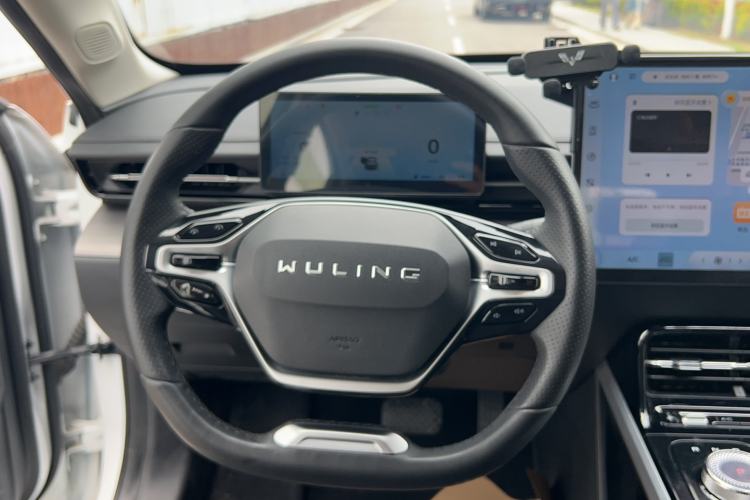 Used Wuling Xingguang 2023 150 Advanced Edition Steering Wheel