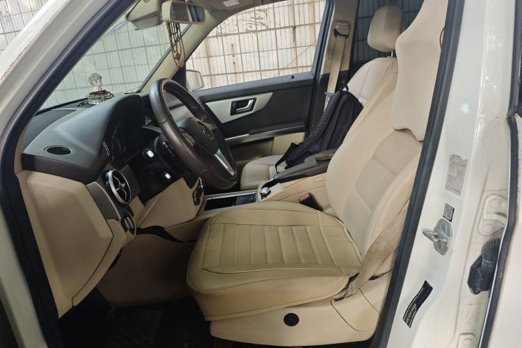 Used Mercedes-Benz GLK-Class 2013 Facelift GLK 300 4MATIC Fashion Edition Left Front Seat