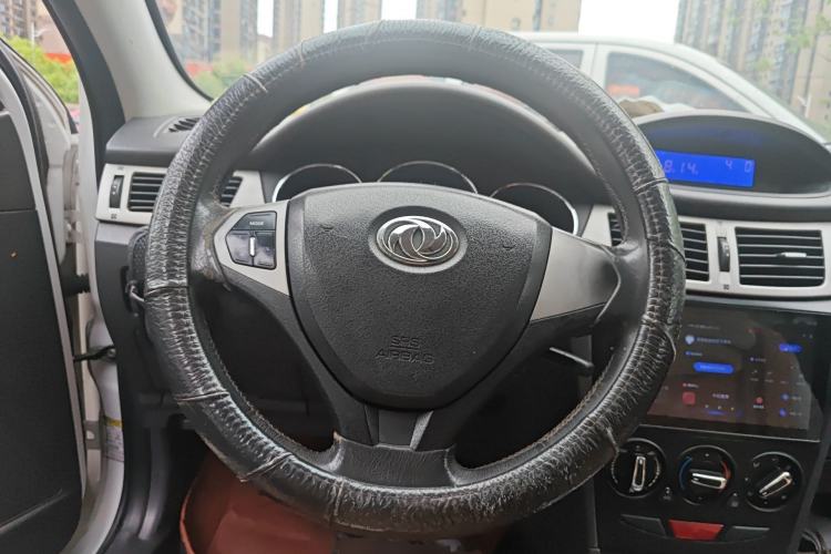 Used Dongfeng Aeolus H30 2012 CROSS 1.6L Manual Luxury Model Steering Wheel