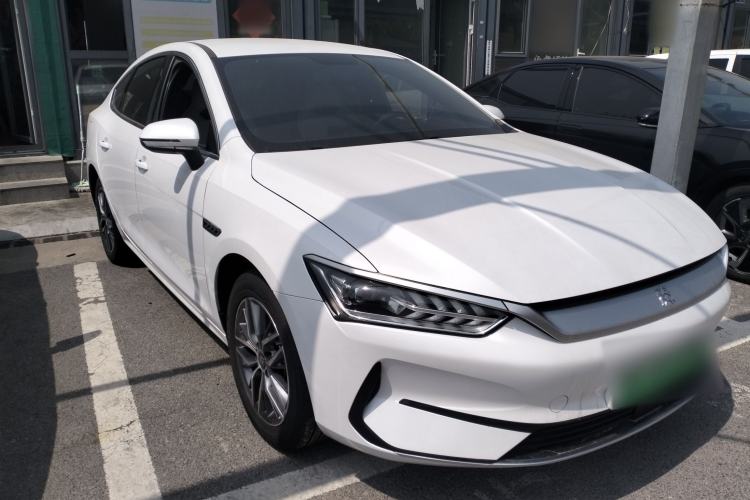 Used BYD Qin PLUS 2023 Champion Edition EV 510KM Leading Model Front Right 45 Deg