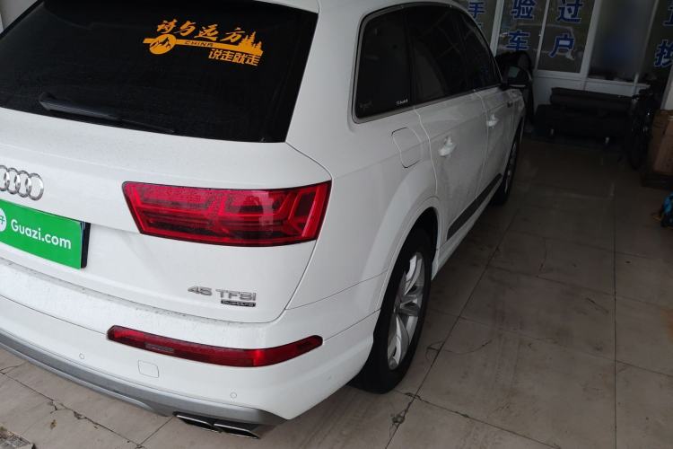 Used Audi Q7 2016 45 TFSI Technology Edition Right Rear Taillight