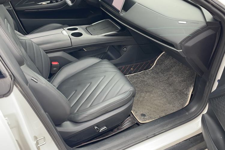 Used Deepal SL03 2023 200Max Range-Extended Version
