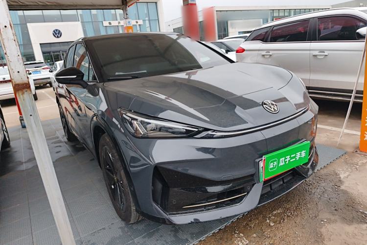 Used Volkswagen ID.UNYX 2024 Revised Pro Long-Range Version Front Right 45 Deg