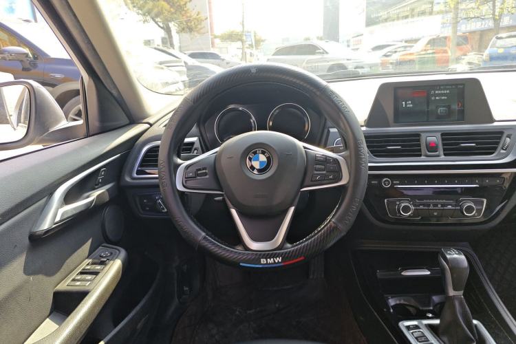 Used BMW 1 Series 2018 118i Sport Edition Steering Wheel