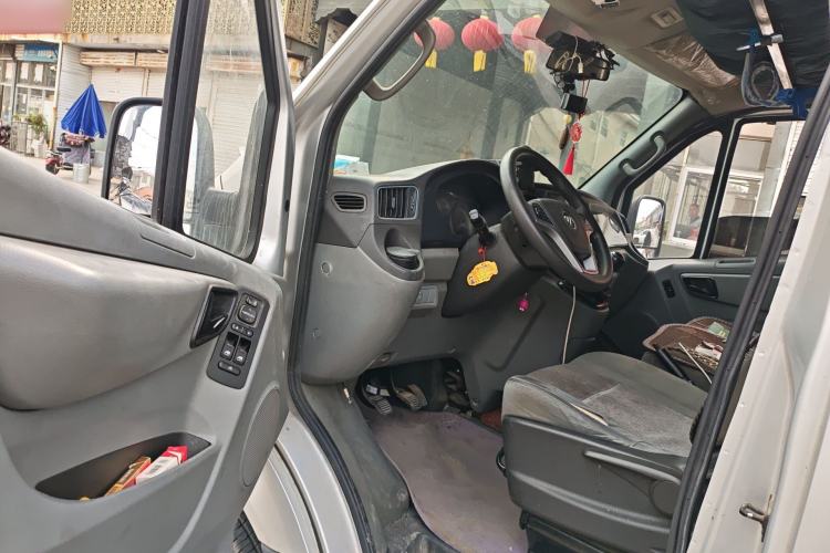 Used Foton Toano 2021 2.8T Manual Tongtu Extended-Wheelbase Mid-Roof 6/7-Seater F2.8 NS6B177L
