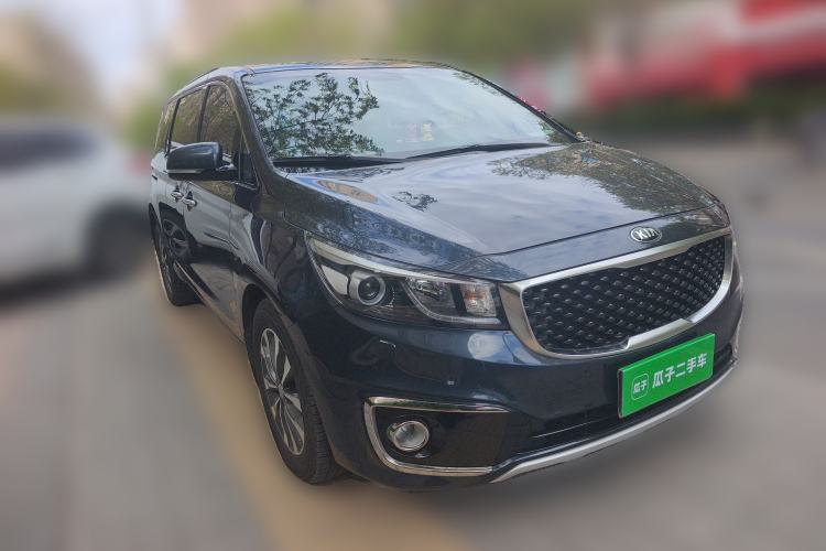 Used Kia Carnival 2015 3.3 GDI Flagship Version China V Standard Front Right 45 Deg