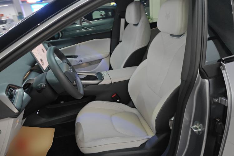 Used ARCFOX Alpha S5 2025 708MAX 200kW
