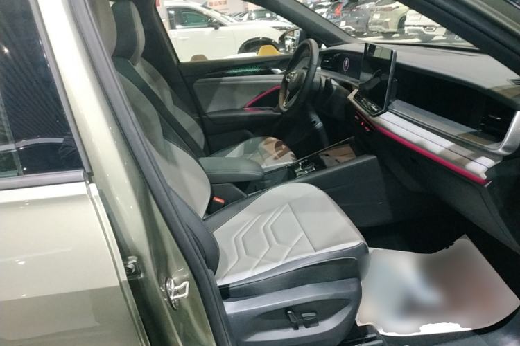 Used Volkswagen Tayron 2025 Tiguan L 380TSI 4Motion Luxury Easy Package