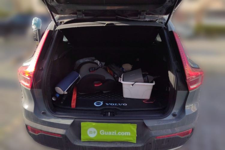 Used Volvo XC40 2020 T3 Smart & Stylish Edition Trunk