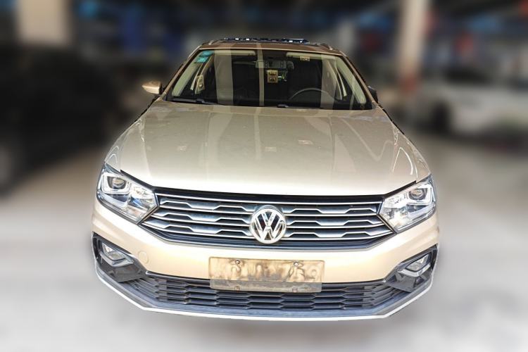 Used Volkswagen C-TREK 2018 1.5L Automatic Comfort Model Front