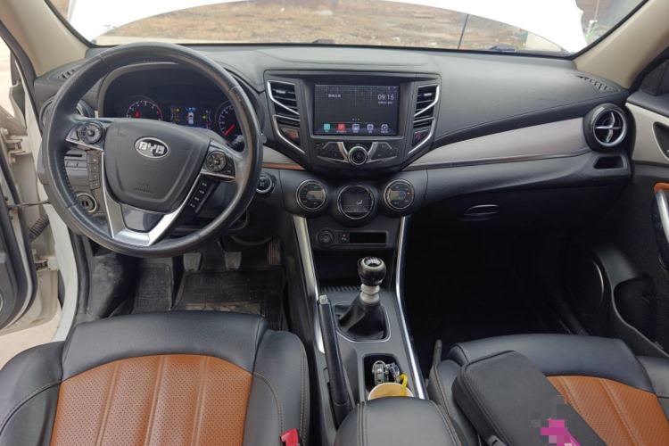 Used BYD Song 2016 1.5TI Manual Luxury Model
