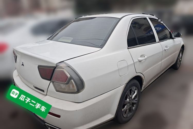 Used Soueast V3 Lingyue 2012 Revised Version 1.5L Manual Luxury Edition