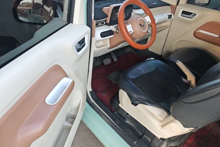 Used Wuling Hongguang MINIEV 2024 3rd Generation 215km Youth Edition Driver Seat