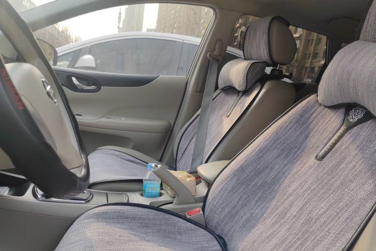 Used Nissan Tiida 2011 1.6L CVT Smart Version
