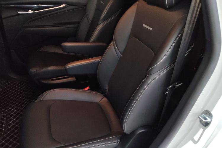 Used SAIC MAXUS G50 2022 1.5T Automatic Comfort Touring B Left Rear Seat